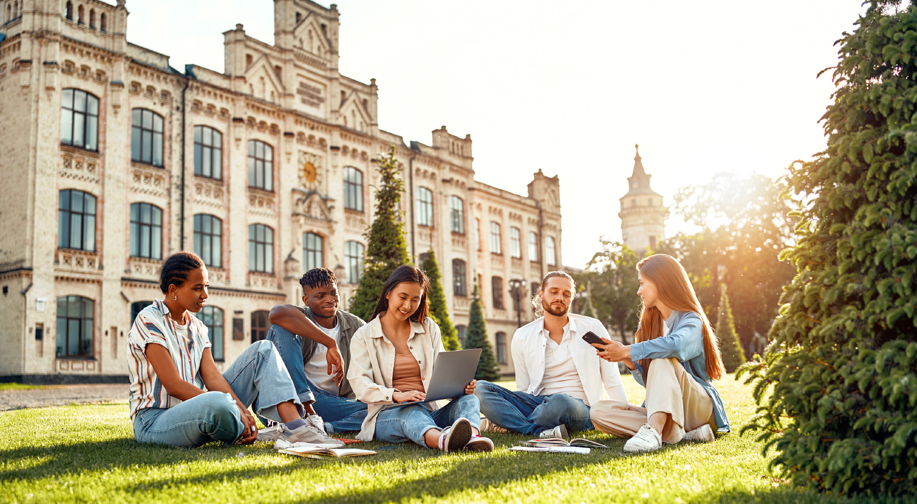 Universidad Carlos Fuentes Campus